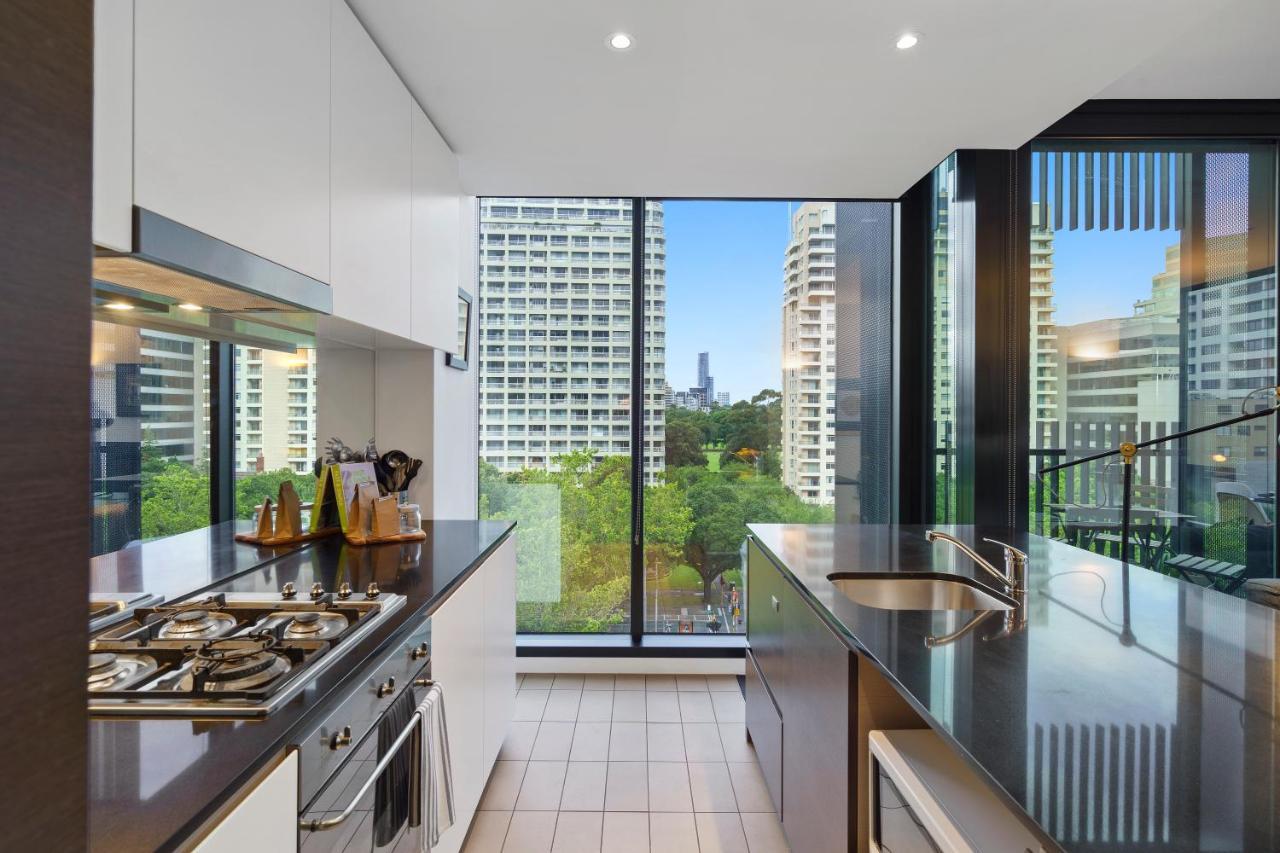 Complete Host Leopold Apartments Melbourne Esterno foto